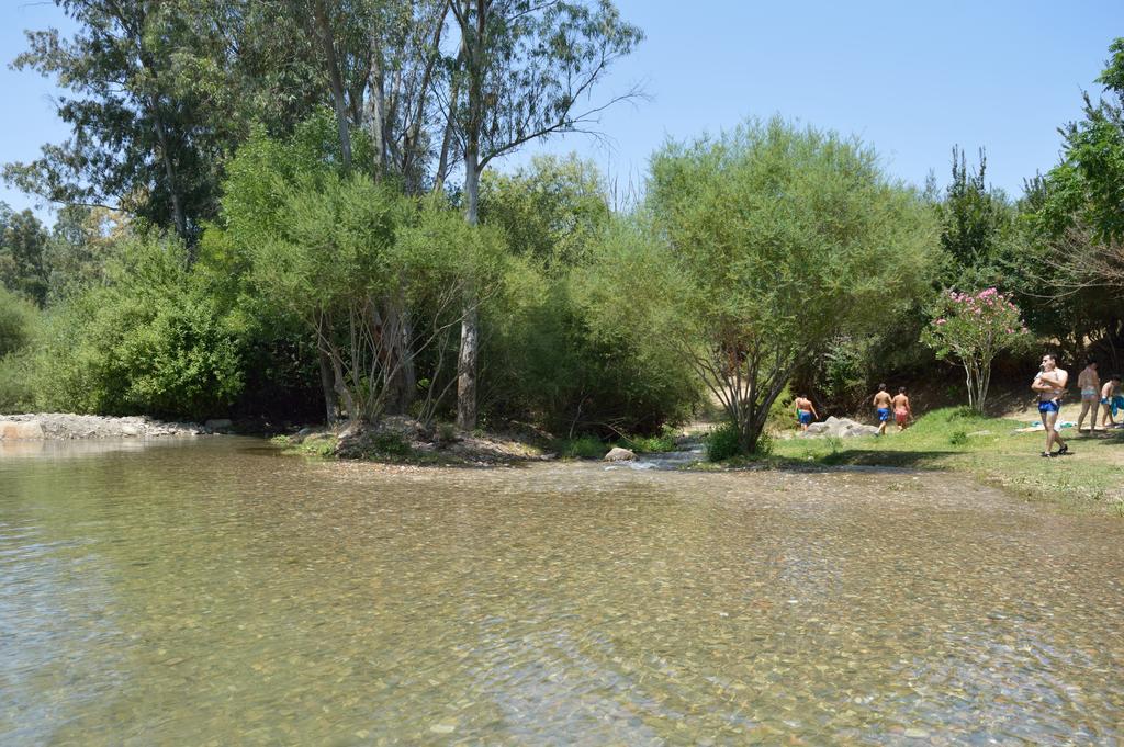 El Colmenar Casa Rural Ahoraya מראה חיצוני תמונה