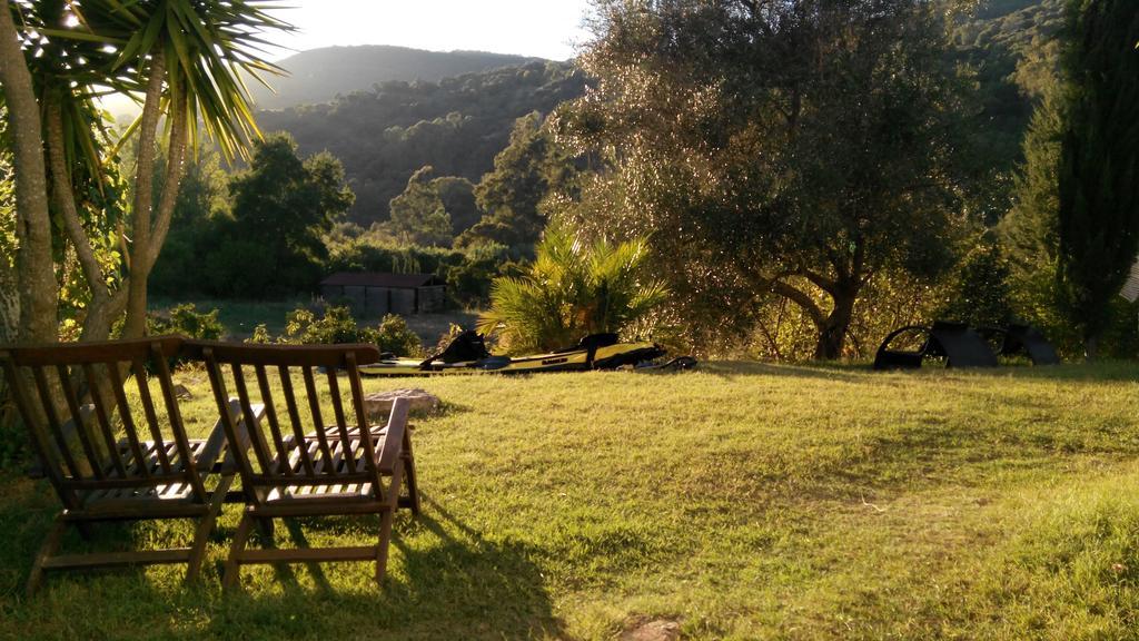 El Colmenar Casa Rural Ahoraya מראה חיצוני תמונה