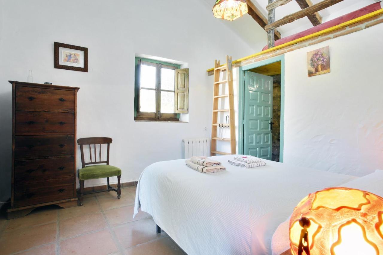 El Colmenar Casa Rural Ahoraya מראה חיצוני תמונה